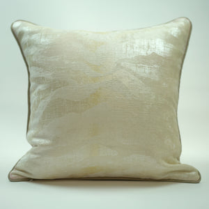 Reflecting Rays / beige